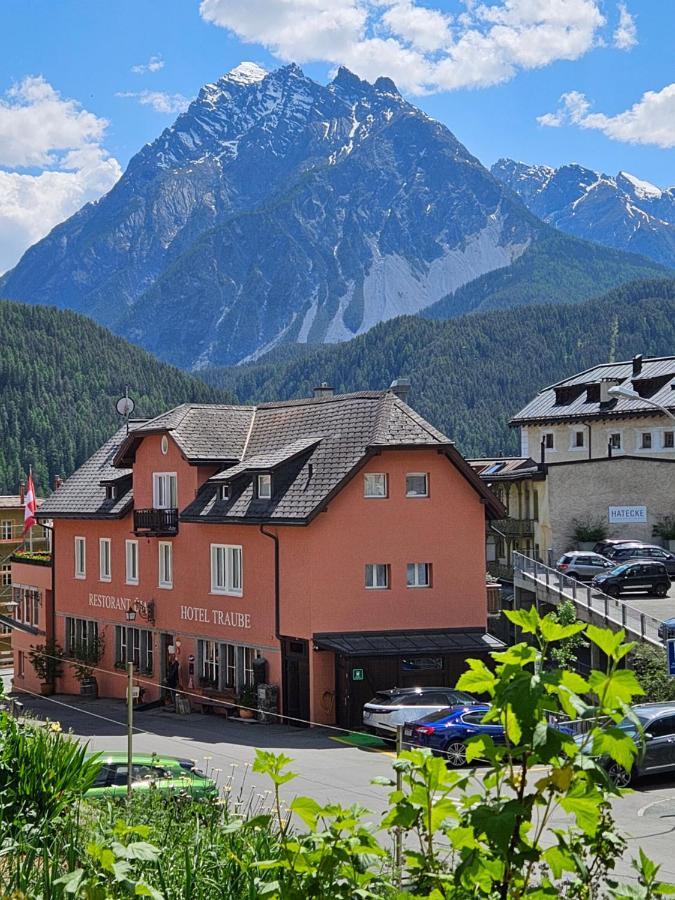 Hotel Traube Scuol Exteriér fotografie