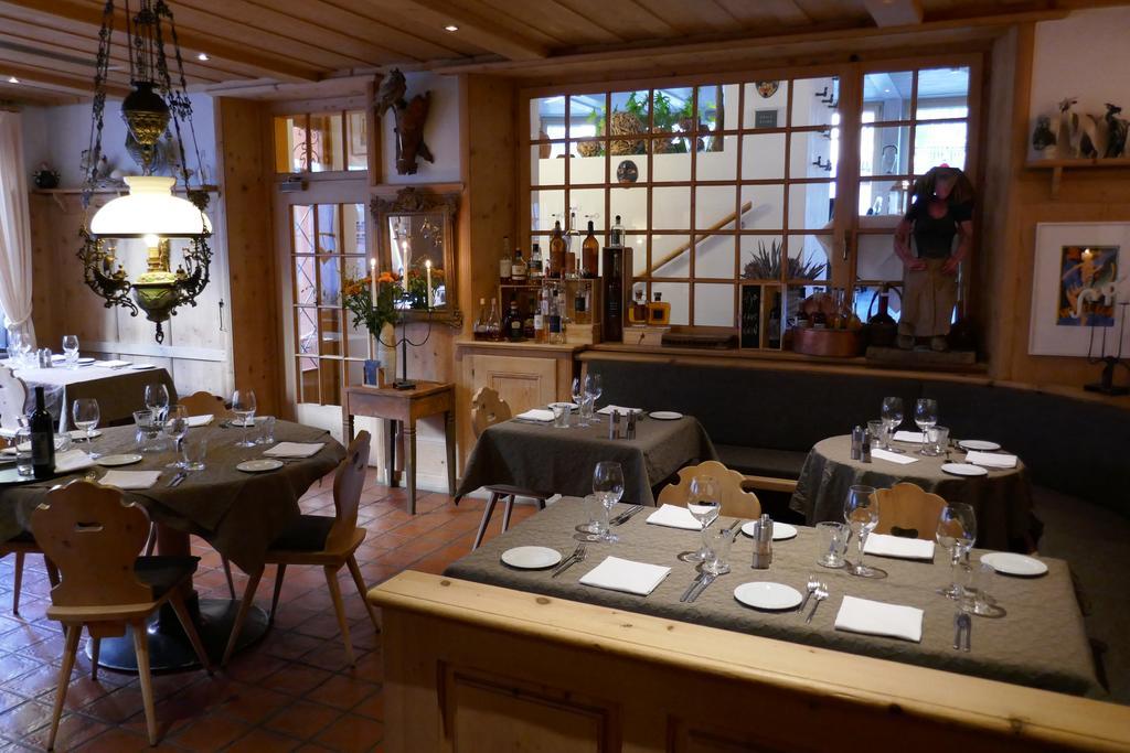 Hotel Traube Scuol Exteriér fotografie